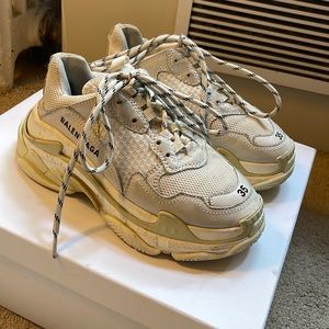 Balenciaga Triple S Sneaker